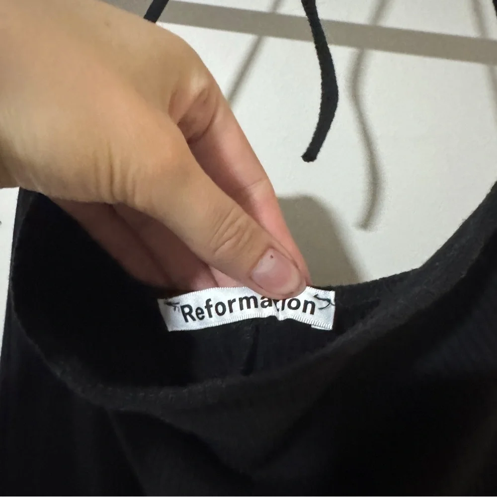 Reformation Black Ribbed Hilo Twist Dress with High Slit - Picture 7 of 10